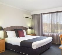 Alpha Hotel Canberra Room