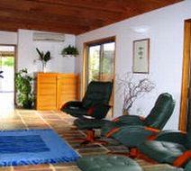 Hillcrest Mountain View Retreat Lobby