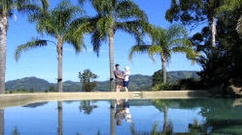 <b>Hillcrest Mountain View Retreat Pool</b> <b>Hillcrest Mountain View Retreat Pool</b>