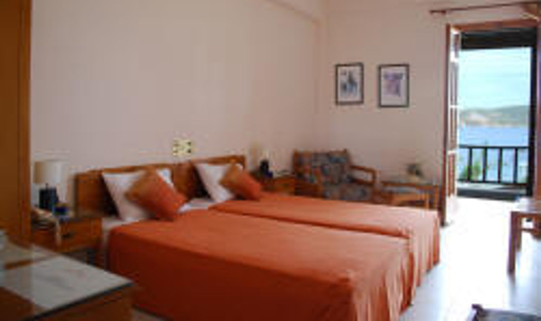 Asteri Hotel Room