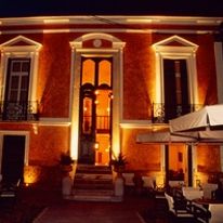 Nafsimedon Hotel
