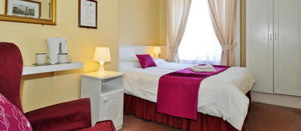 Clifden Guesthouse Room