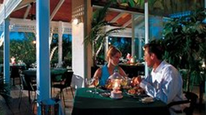 <b>Ocean Club West Restaurant</b>