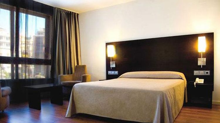 Alhama Hotel Room