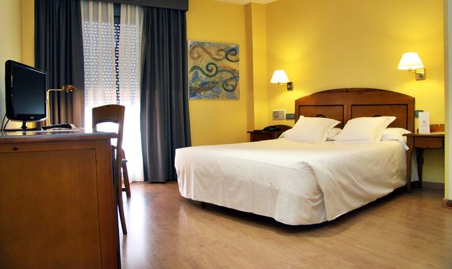Plaza de Santiago Room