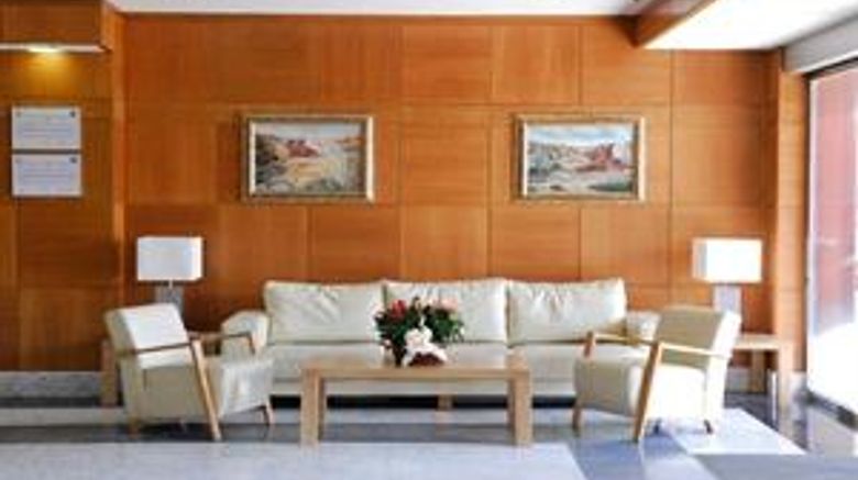 Manolo Hotel Lobby