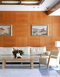 Manolo Hotel
