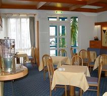 Hotel Amenity Restaurant