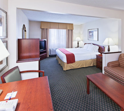 Hotel Wichita Northeast Suite