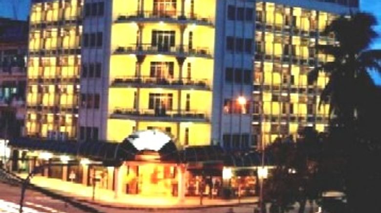 Holiday Villa Hotel  and  Suites Phnom Penh Exterior