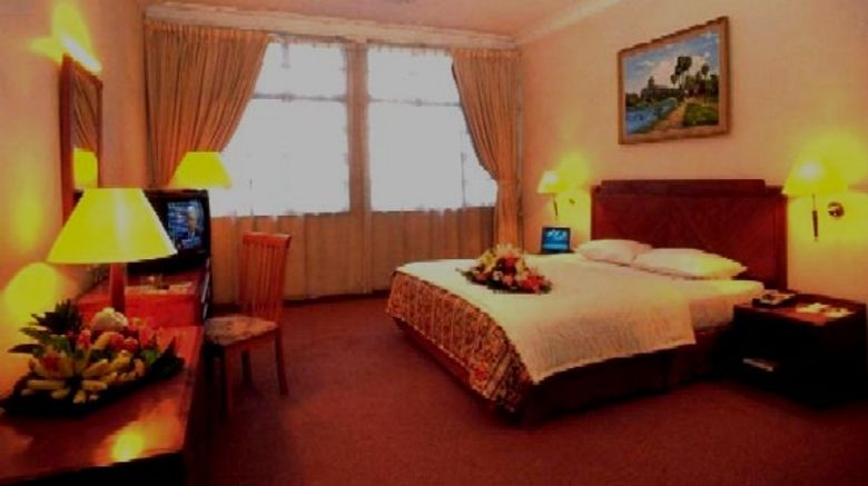 <b>Holiday Villa Hotel & Suites Phnom Penh Suite</b> <b>Holiday Villa Hotel & Suites Phnom Penh Suite</b>