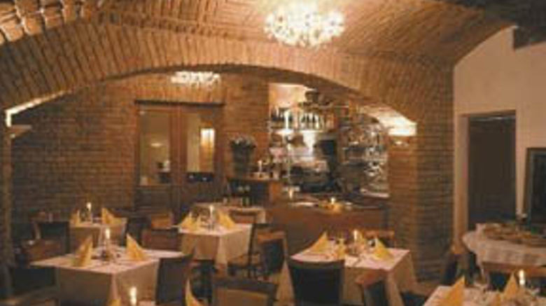 <b>Hotel Andel Restaurant</b>