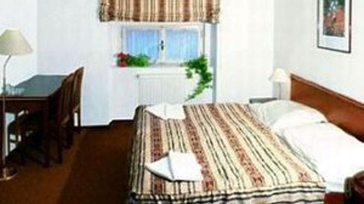 City Inn Aureli Hotel Room