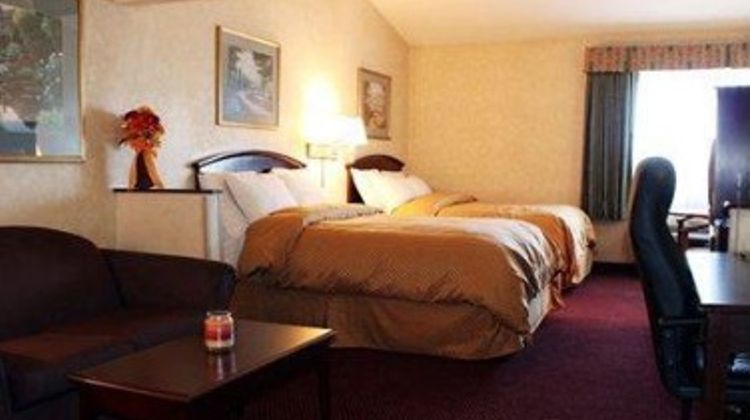 A Victory Suites-Warren Spa