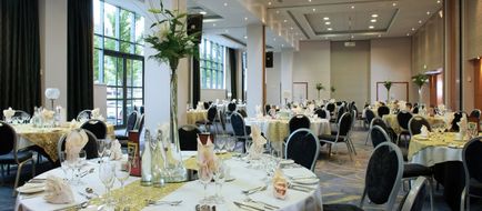 Clayton Hotel Belfast Banquet
