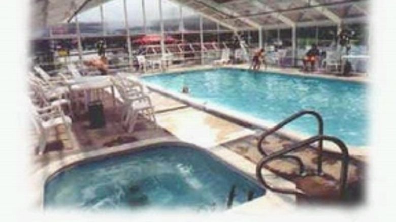 <b>Cumberland Inn Pool</b>
