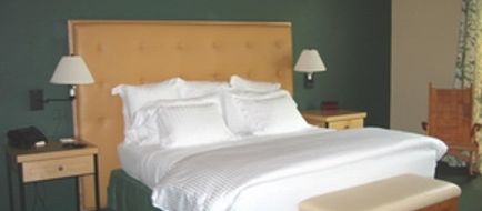 Inn Walden Room
