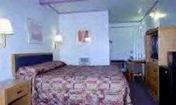 Royal Inn & Suites