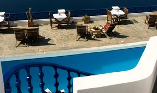 Regina Mare Hotel Exterior