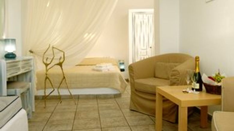 <b>Regina Mare Hotel Room</b>