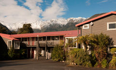 Heartland Hotel Glacier Country