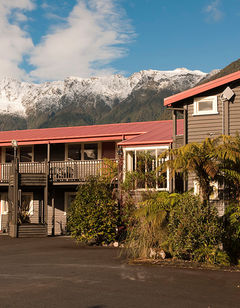 Heartland Hotel Glacier Country
