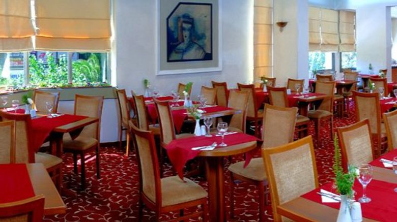 <b>Hotel Kaya Prestige Restaurant</b>