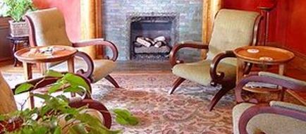 Inn on the Hill Lobby