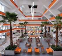 Hotel Riu Caribe Lobby