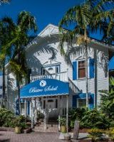 Olde Marco Island Inn & Suites