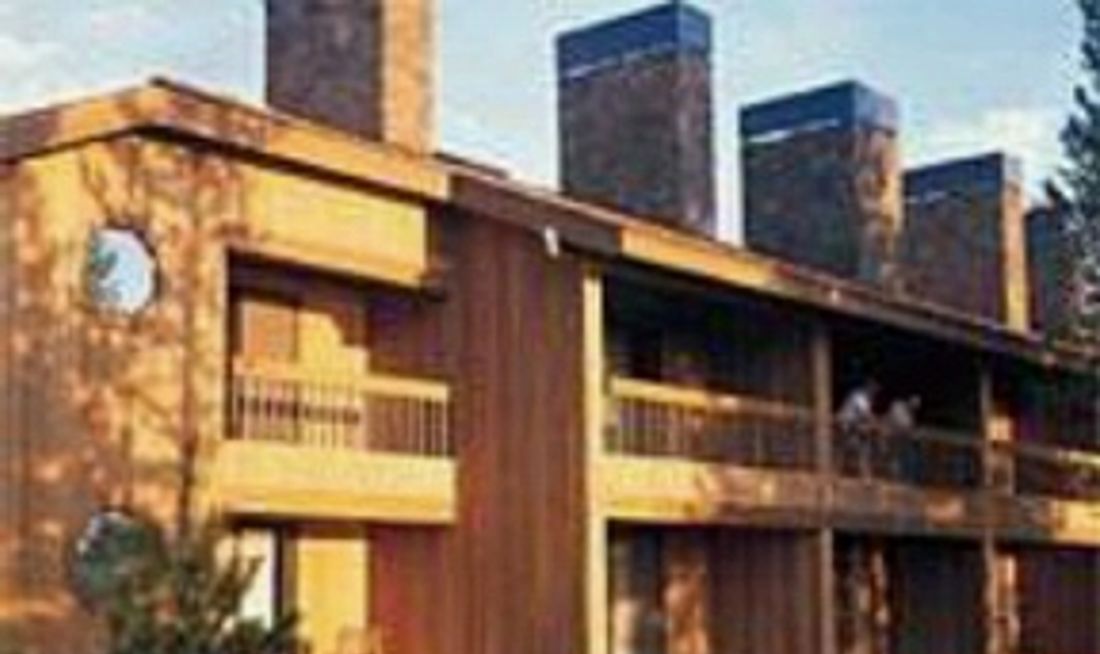 The Pines at Sunriver Exterior
