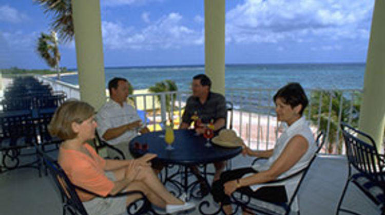 Wyndham Reef Resort Bar/Lounge