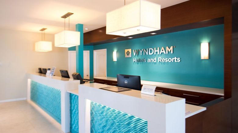 <b>Wyndham Reef Resort Lobby</b> <b>Wyndham Reef Resort Lobby</b>