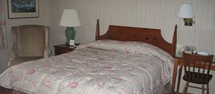 The Inn at Mill Falls Room