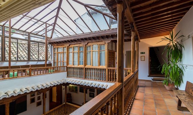 Palacio de Santa Ines Lobby