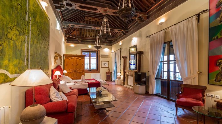 <b>Palacio de Santa Ines Suite</b>