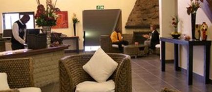 Lakes Hotel & Conference Centre Lobby