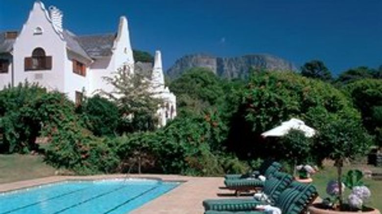 <b>Greenways Hotel Pool</b>