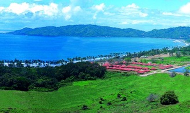 Bahia de los Delfines Exterior