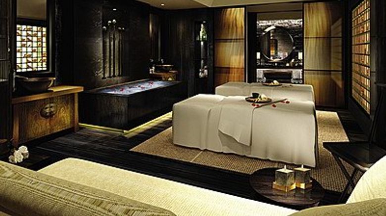 <b>Four Seasons Hotel Shanghai Spa</b> <b>Four Seasons Hotel Shanghai Spa</b>