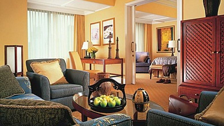 <b>Four Seasons Hotel Shanghai Suite</b> <b>Four Seasons Hotel Shanghai Suite</b>