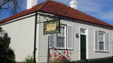 Alice's Cottages Exterior