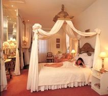 Alice's Cottages Suite
