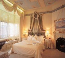 Alice's Cottages Suite