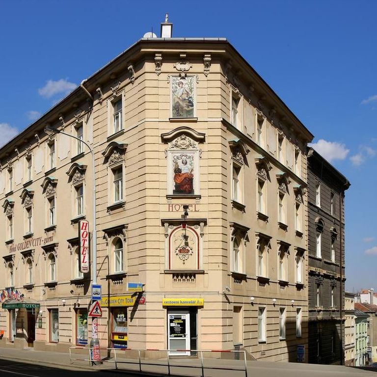 Hotel Golden City - Garni