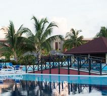 Grand Memories Varadero Pool
