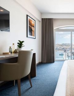 The Waterfront Hotel