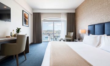The Waterfront Hotel