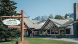 <b>Canmore Rocky Mountain Inn Exterior</b>