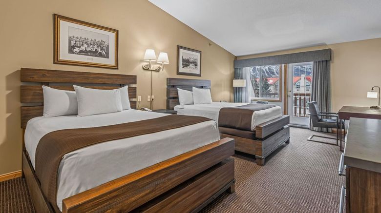 <b>Canmore Rocky Mountain Inn Room</b>